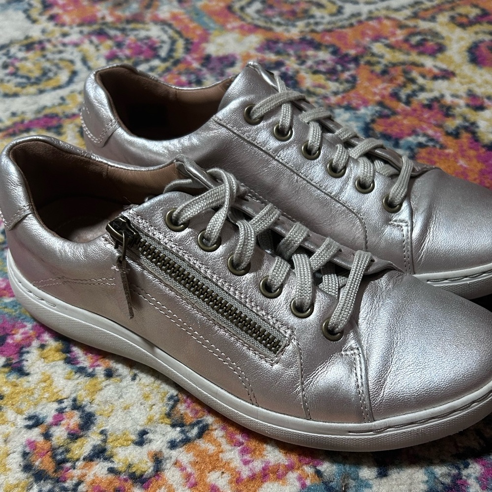 Clarks | Nalle Lace Zip Sneaker Shoe Size 7